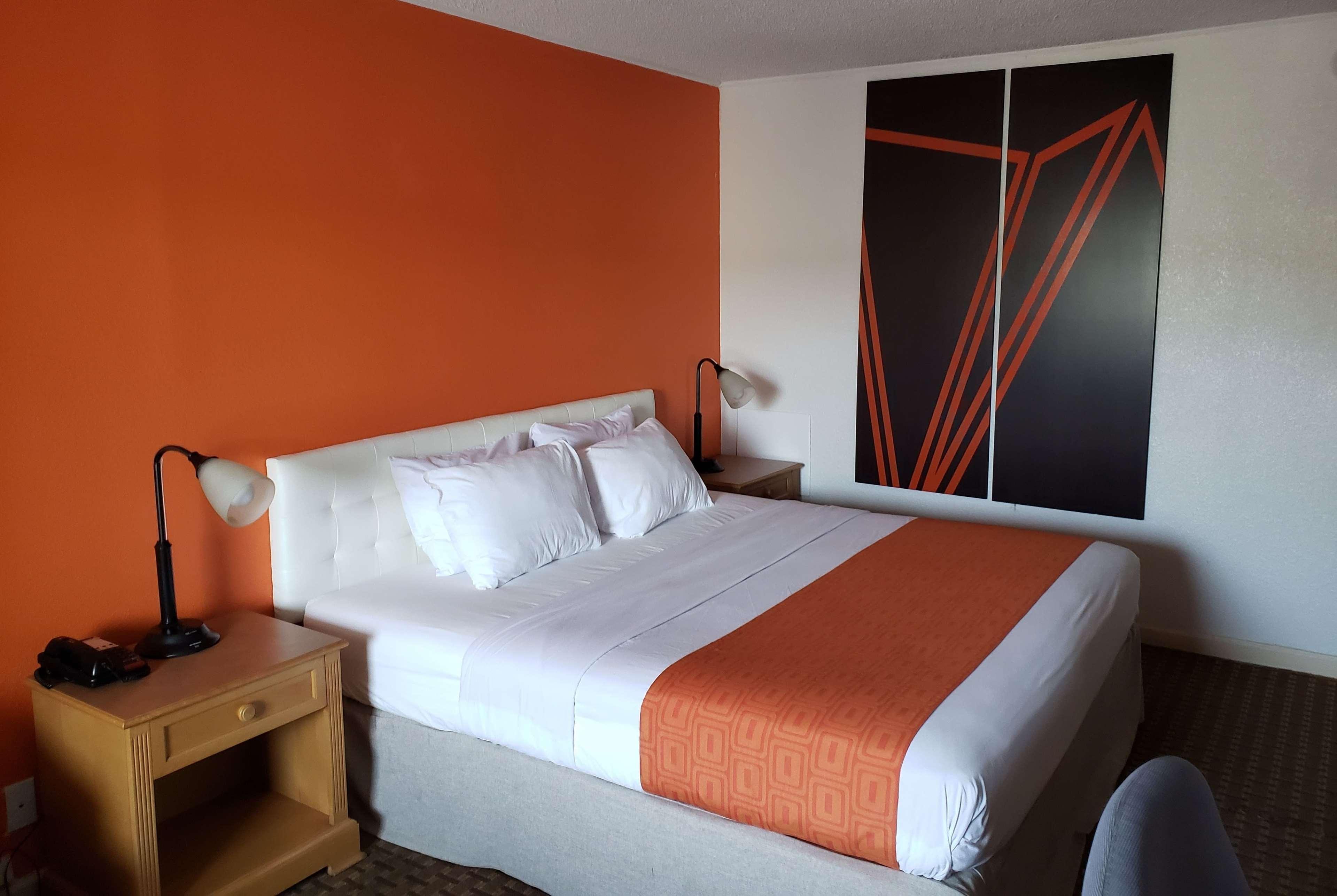 Howard Johnson By Wyndham Virginia Virginia Beach