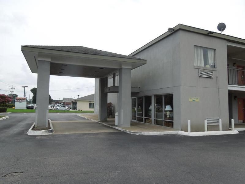 Howard Johnson By Wyndham Virginia Motel 2*