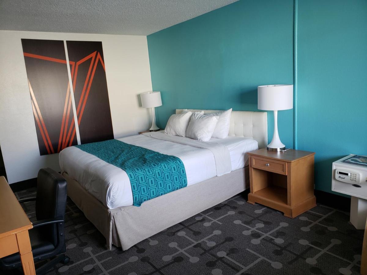 Howard Johnson By Wyndham Virginia