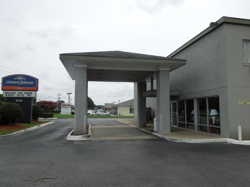 Howard Johnson By Wyndham 2*